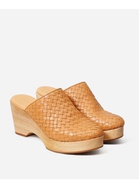 NWOT Everlane The Clog Woven Tan Size 6.5
